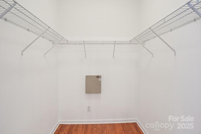 Primary Walk-in closet | Image 20