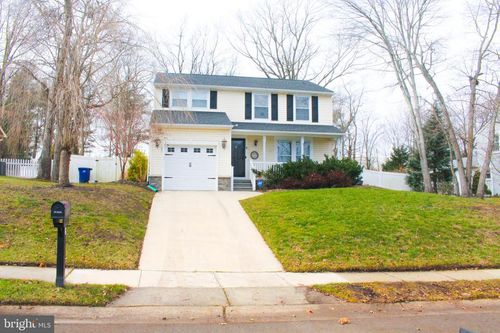 6 Kingsley Ave, Evesham, NJ, 08053-1851 | Card Image