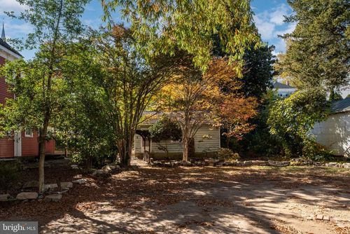 1104 Caroline St, Fredericksburg, VA, 22407 | Card Image