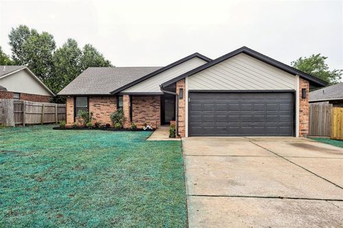 112 Pueblo, Edmond, OK, 73013-2023 | Card Image