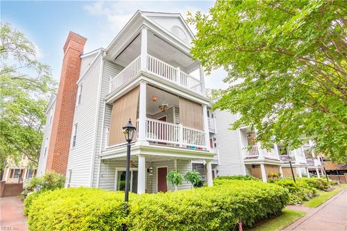 317 London St, Portsmouth, VA, 23704-2807 | Card Image