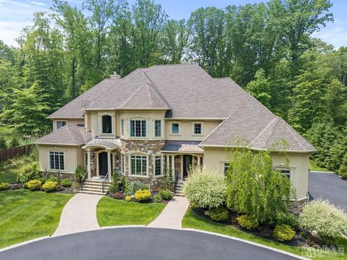 31 Round Top Rd, Warren, NJ, 07059-5521 | Card Image