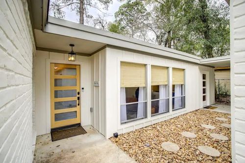 260 Point Clear Dr, Conroe, TX, 77304-1276 | Card Image