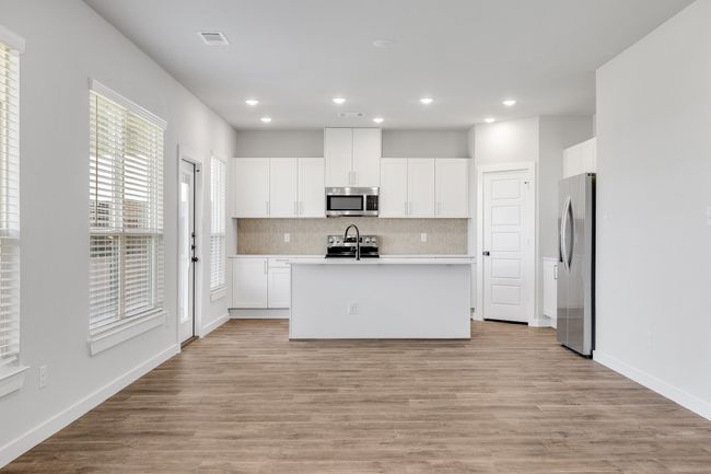 3802 Clovis St, Home with 4 bedrooms, 2 bathrooms and null parking in Midlothian TX | Image 10