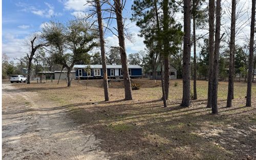 15812 Breeze Dr, Perry, FL, 32348-8355 | Card Image