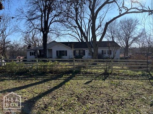 555 Pleasant Run Rd, Mammoth Spring, AR, 72554-9558 | Card Image