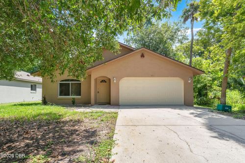 623 Parque Dr, Ormond Beach, FL, 32174-7531 | Card Image