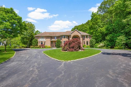 9 Oak Ridge Ct, West Harrison, NY, 10604-1127 | Card Image