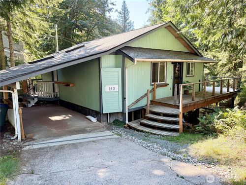 140 Windward Dr, Bellingham, WA, 98229-7952 | Card Image