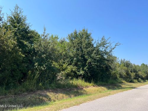 4131 39th St, Bay Saint Louis, MS, 39520 | Card Image