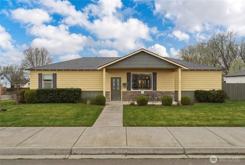 405 Offner Rd, Walla Walla, WA, 99362-1638 | Card Image