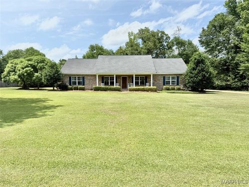 828 Warrior Dr, Valley Grande, AL, 36701-1660 | Card Image
