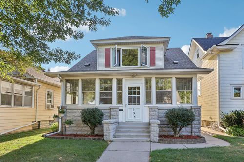 655 Simpson St, Saint Paul, MN, 55104-2446 | Card Image