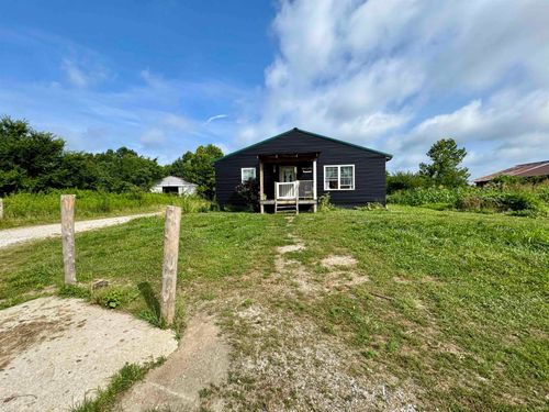 3991 S Yoder Ln, English, IN, 47118-5840 | Card Image