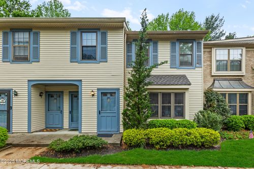 293 Gloucester Ct, Matawan, NJ, 07747-1879 | Card Image