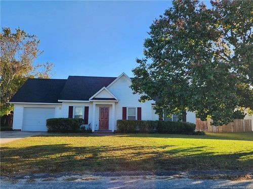 154 Northwoods Dr, Raeford, NC, 28376-7984 | Card Image