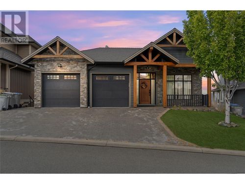 18-460 Azure Pl, Kamloops, BC, V2E0A9 | Card Image