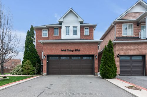 7448 Village Walk, Mississauga, ON, L5W1V7 | Card Image