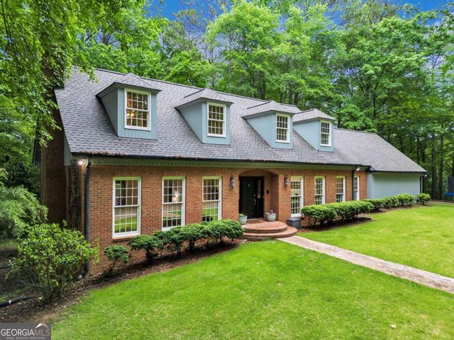 9745 Spruill Rd, House other with 4 bedrooms, 4 bathrooms and null parking in Alpharetta GA | Image 2
