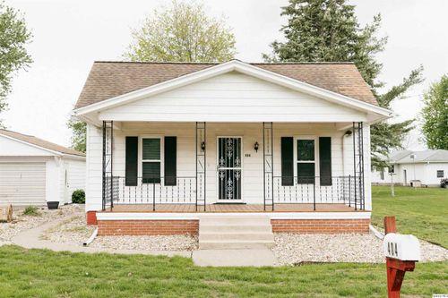 404 Hanna St, Golden, IL, 62339-1000 | Card Image