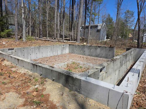 5 Rabbit Path, Hillsborough, NH, 03244-5036 | Card Image