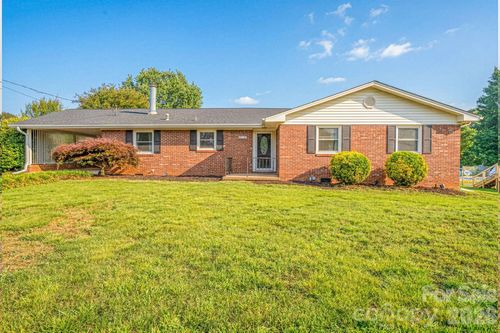 4012 Allison St, Hickory, NC, 28601-8147 | Card Image