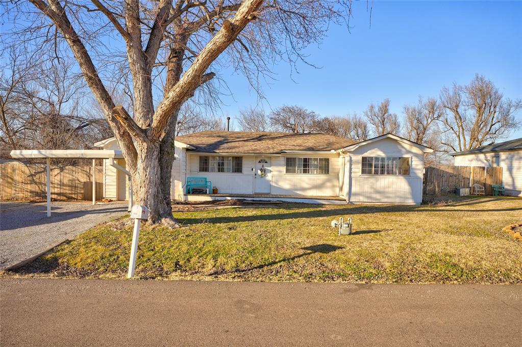 8th St, Oklahoma City, OK 73110