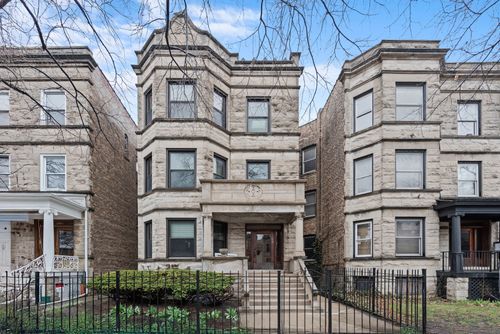 2-1336 W Cornelia Avenue, Chicago, IL, 60657 | Card Image