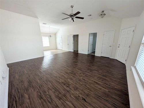2244 Nw 199th St, Edmond, OK, 73012-5204 | Card Image