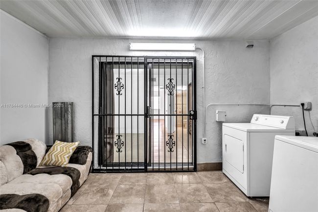APT-16108 - 2170 W 60 Th St, Condo with 1 bedrooms, 1 bathrooms and null parking in Hialeah FL | Image 30