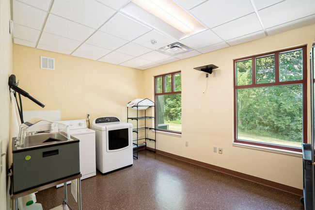 5161 B Dr S, Home with 0 bedrooms, 14 bathrooms and 40 parking in Battle Creek MI | Image 8