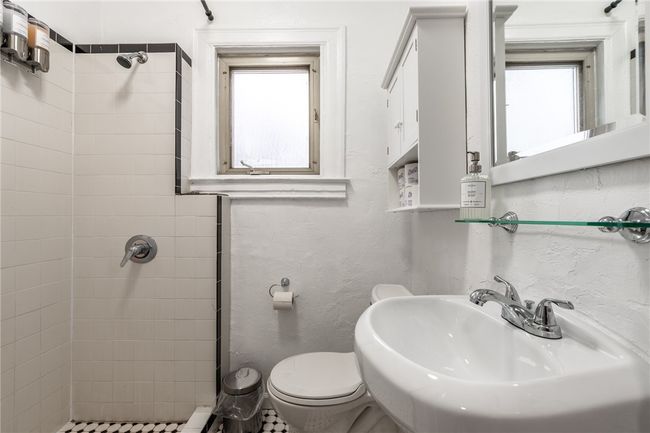 5728 Alder Way, Townhouse with 2 bedrooms, 1 bathrooms and 1 parking in Shadyside PA | Image 27