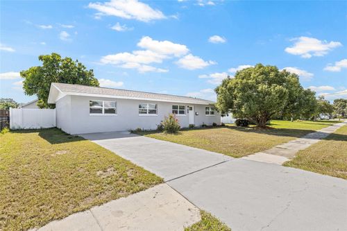 5817 Liverpool Dr, TAMPA, FL, 33615-3727 | Card Image