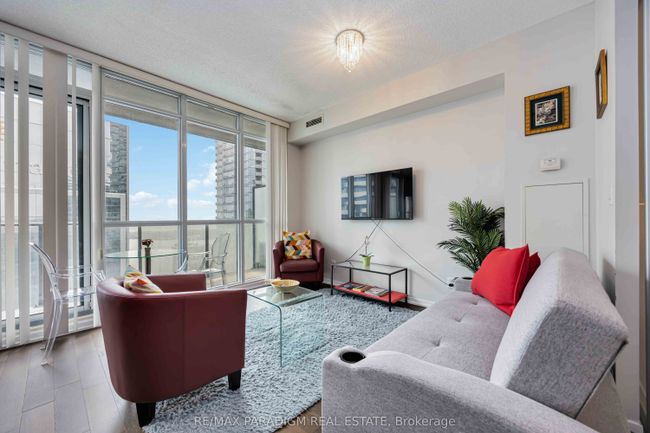 4209 - 55 Bremner Blvd, Condo with 1 bedrooms, 1 bathrooms and null parking in Toronto ON | Image 13