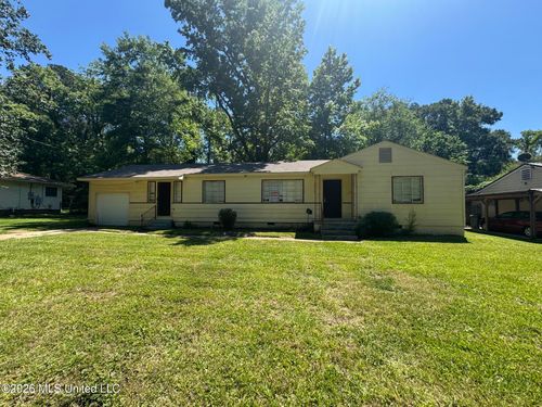 3330 Charleston Dr, Jackson, MS, 39212-4103 | Card Image