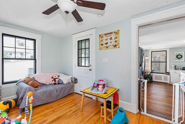 1079 Shirley St, House other with 4 bedrooms, 2 bathrooms and null parking in Winthrop MA | Image 7