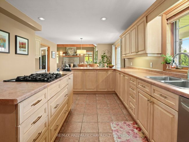 4146 Concession 5 Rd, House other with 5 bedrooms, 4 bathrooms and 10 parking in Loretto ON | Image 7