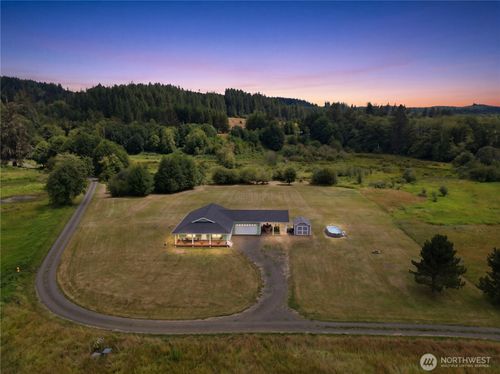 185 Lilly Wheaton Rd, Raymond, WA, 98577-9393 | Card Image