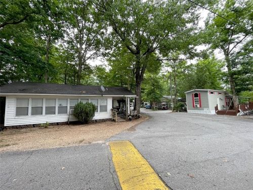 841 Mountain Shadows Dr, Cleveland, GA, 30528-1949 | Card Image