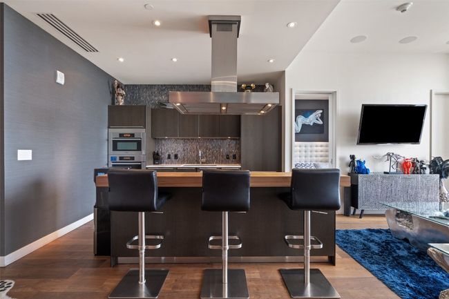 APT-2203 - 210 Lavaca St, Condo with 1 bedrooms, 1 bathrooms and 1 parking in Austin TX | Image 5