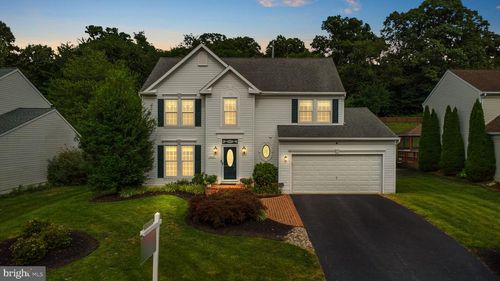 6025 Kennard Ct, ELDERSBURG, MD, 21784-8422 | Card Image