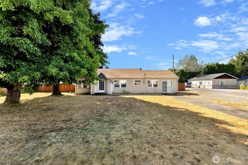 408 S Parkway Ave, Battle Ground, WA, 98604-9296 | Card Image