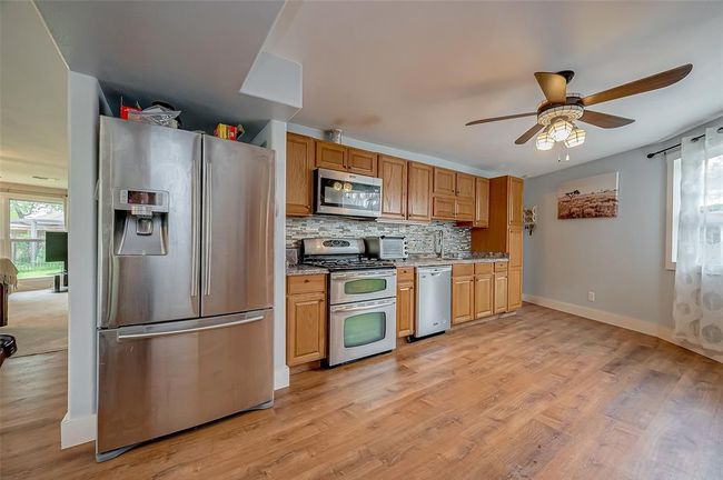 22914 Whittaker Way, House other with 3 bedrooms, 3 bathrooms and 2 parking in Spring TX | Image 10