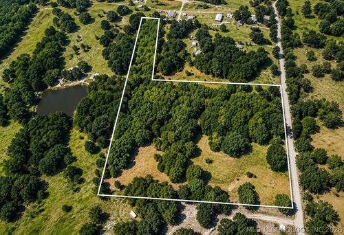 925 S Trent Ln, Caney, OK, 74533-2011 | Card Image