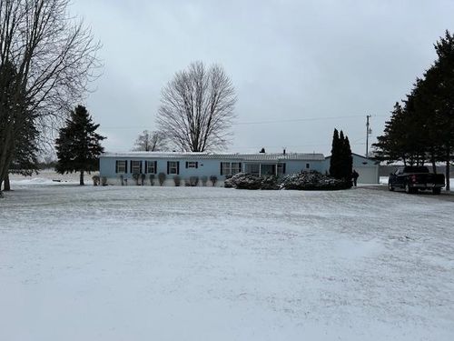 6189 Wildwood Dr, Elwell, MI, 48832-9501 | Card Image