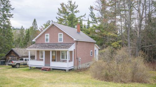 963 Wilno Rd South, Madawaska Valley, ON, K0J2N0 | Card Image