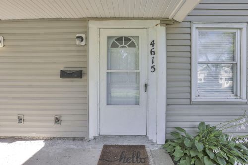 17-4615-4617 Langley Ave, Whitehall, OH, 43213-3121 | Card Image