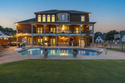 2020 Shoreline Dr, Mount Juliet, TN, 37122-2274 | Card Image