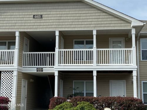 unit-205-4405 Jay Bird Cir, Wilmington, NC, 28412-5255 | Card Image
