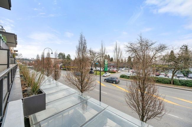 206 - 1330 Marine Drive, Condo with 2 bedrooms, 2 bathrooms and 1 parking in North Vancouver BC | Image 21